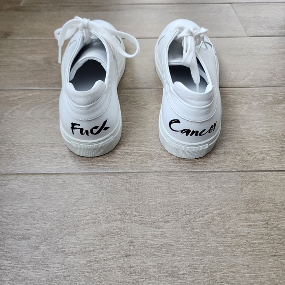 Shoes Sneakers By m gemi In Black & Silver, Size: 9.5
